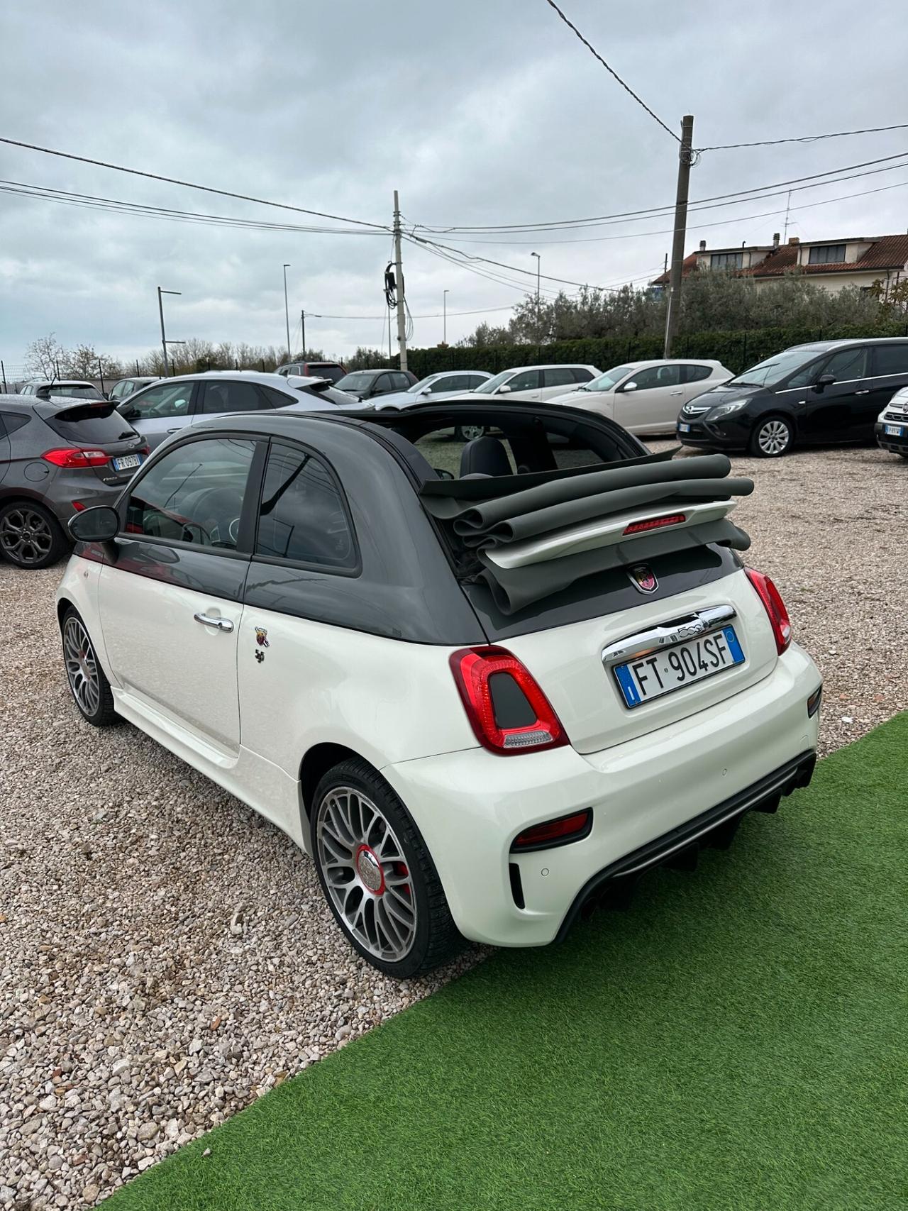 Abarth 500 C 1.4 Turbo T-Jet MTA Bicolore