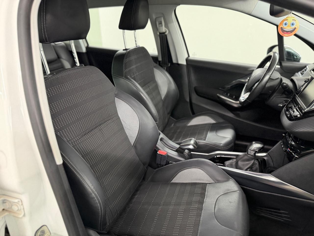 PEUGEOT 2008 (anno 2014)