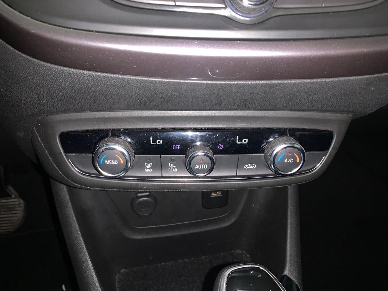Opel Crossland Crossland X 1.2 Turbo 12V 110 CV Start&Stop aut. Innovation
