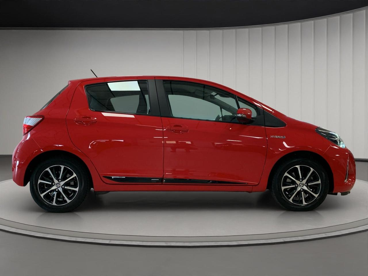 Toyota Yaris 5p 1.5h Active my18