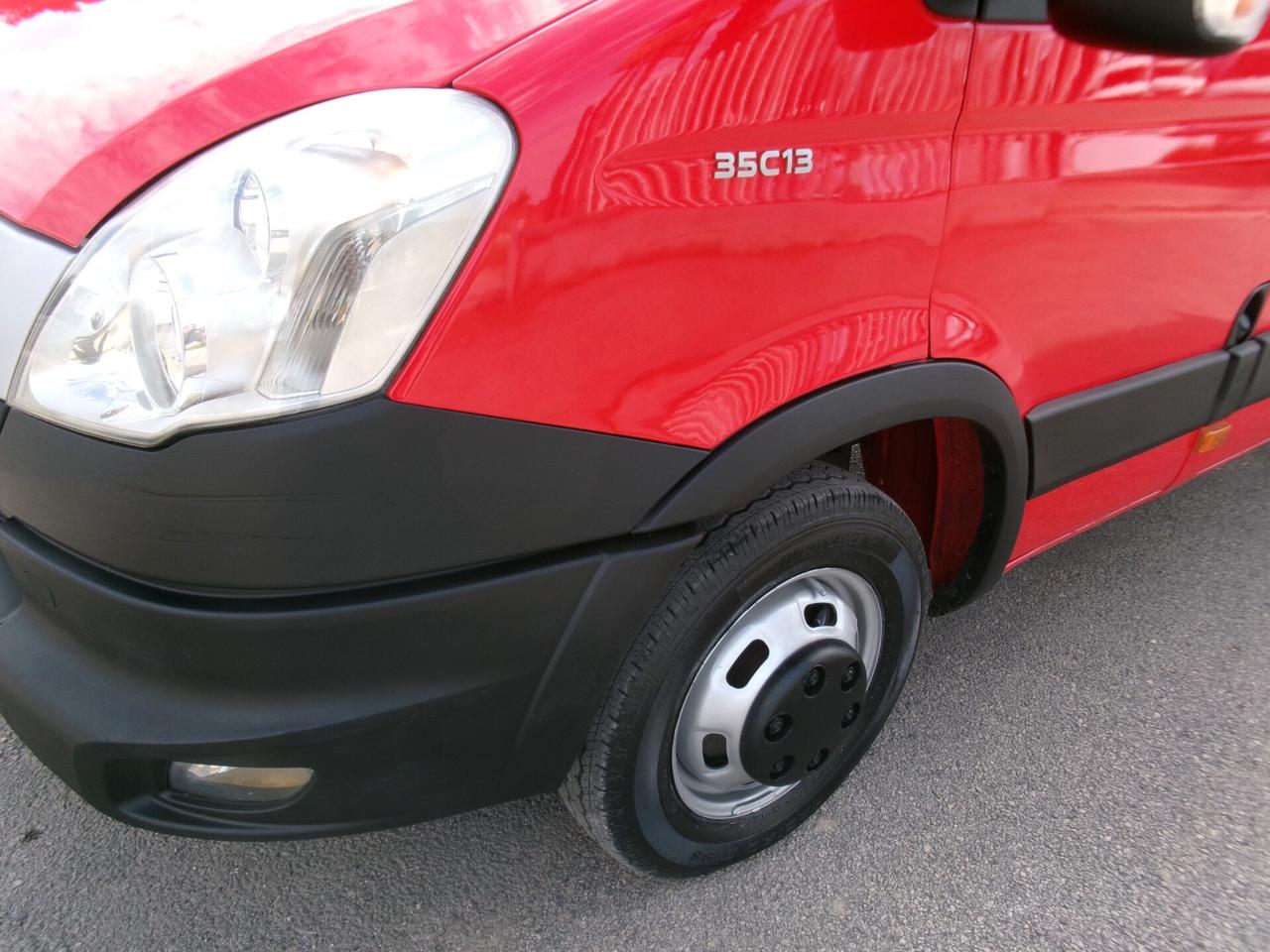 Iveco Daily 35C13 2.3 130CV EURO 5 DOPPIA CABINA 7P RIBALTABILE TRILATERALE