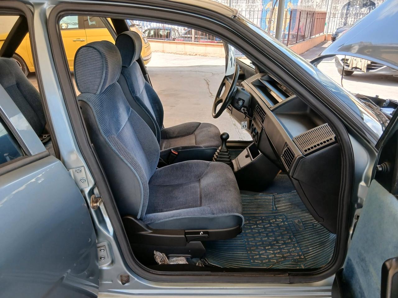 Fiat Tipo 1.4 5 porte DGT solo km114000 anno 88