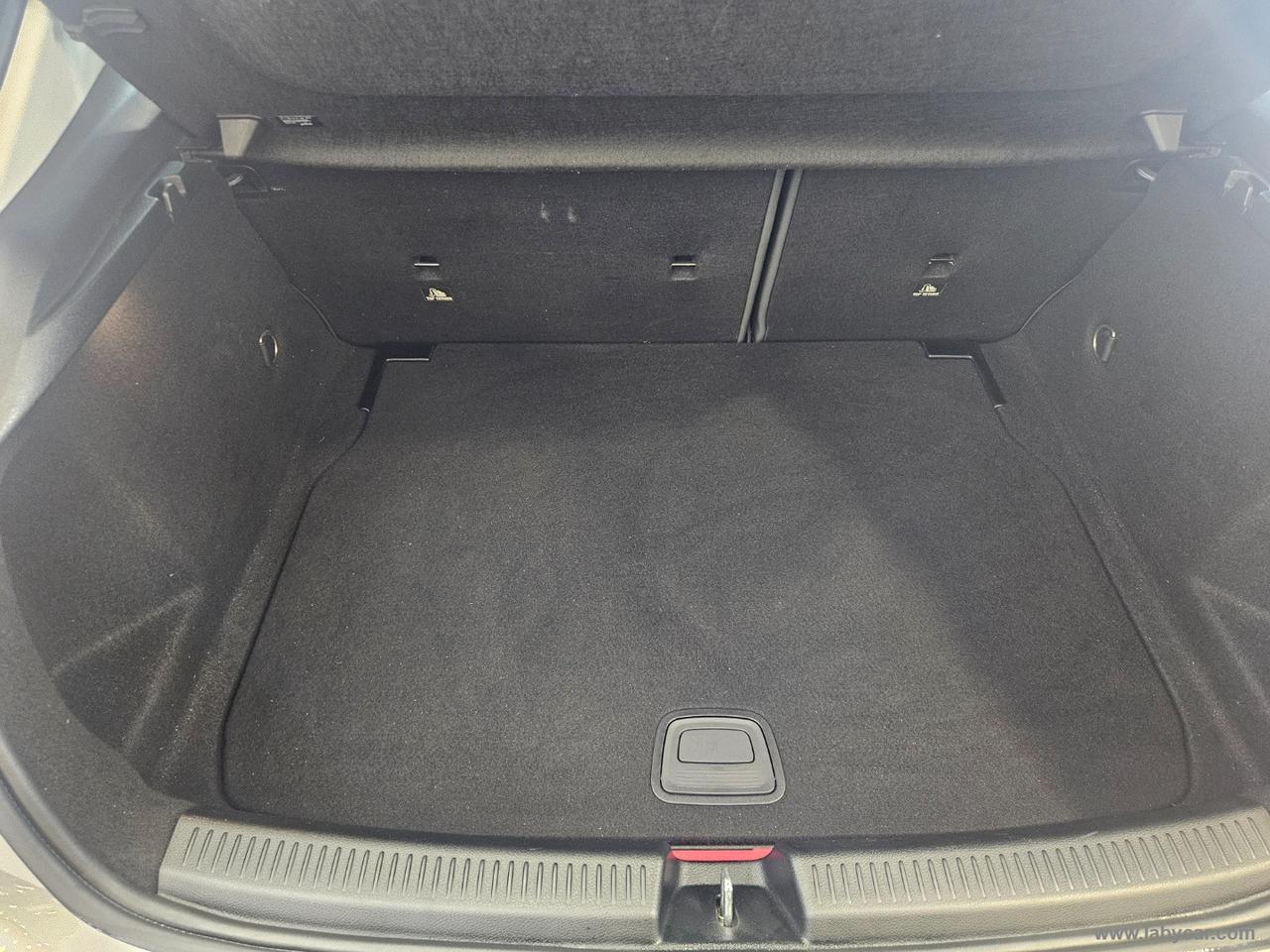 MERCEDES-BENZ A 180 d Executive