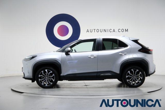 TOYOTA Yaris Cross 1.5 HYBRID 5PORTE E-CVT AWD-I 4x4 TREND FULL LED
