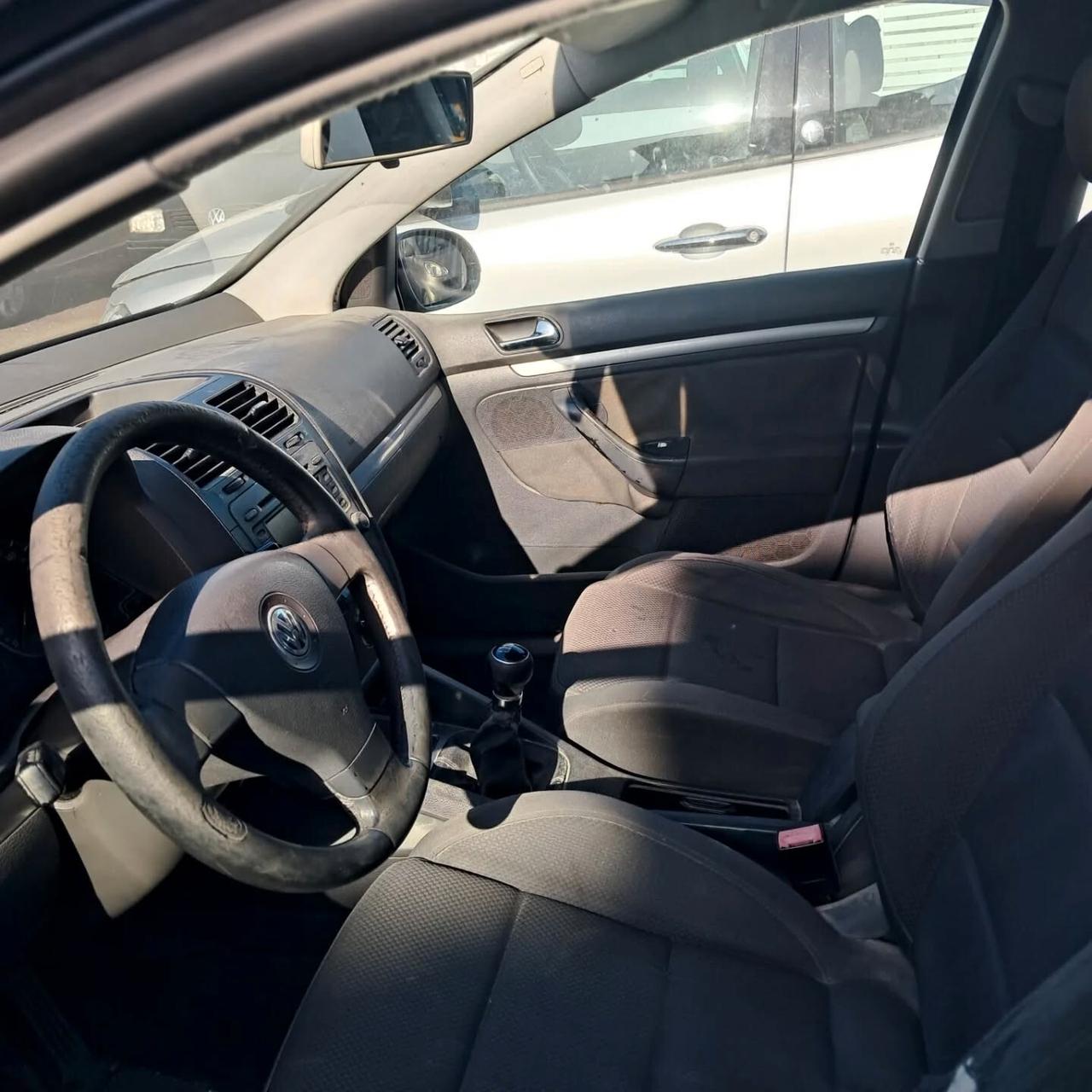 Volkswagen Golf 1.9 TDI 5p. Comfortline