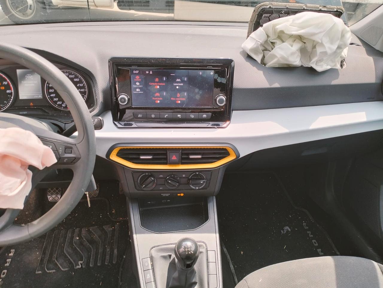 Seat Arona 1.0 TGI - SINISTRATA -