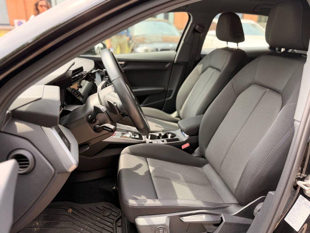 Audi A3 Sportback 35 1.5 tfsi mhev Business Advanced s-tronic
