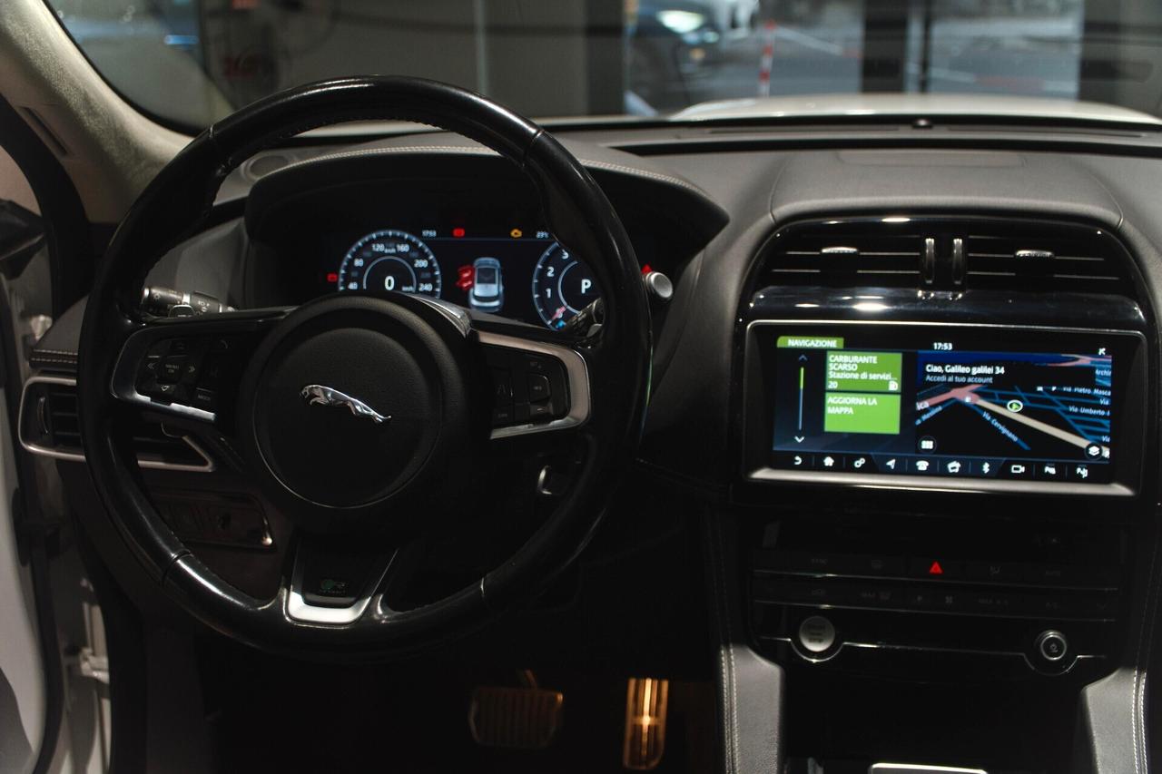 Jaguar F-Pace 2.0 250 CV AWD aut. R-Sport