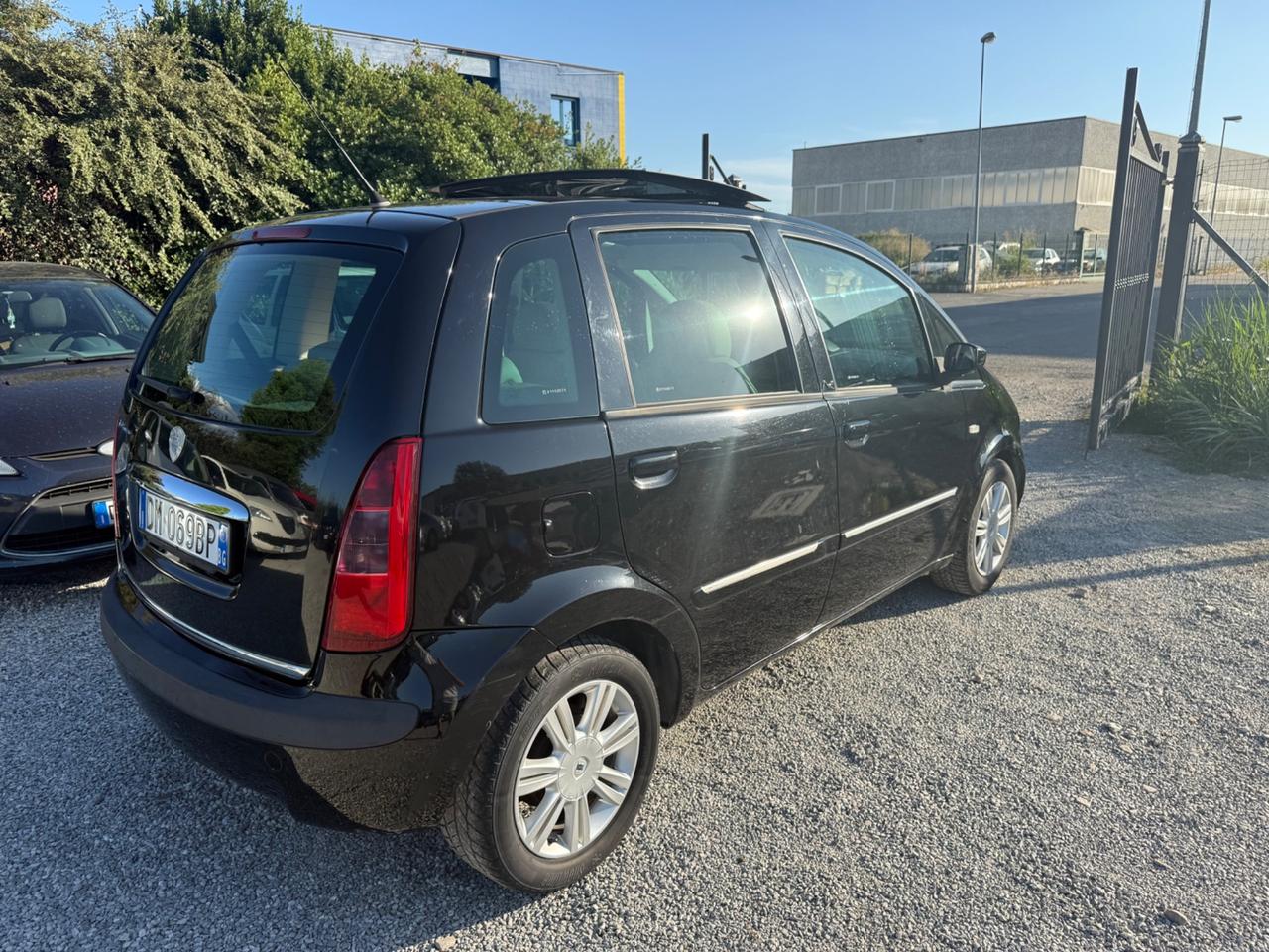 Lancia MUSA 1.4 16V Oro DFN