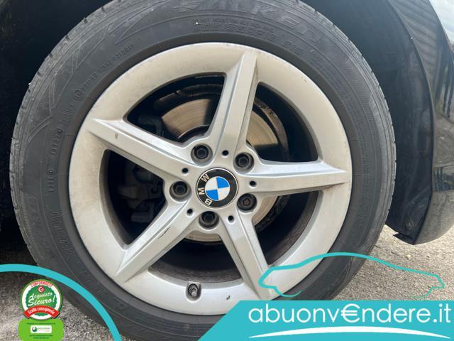 BMW 118 i 5p. Advantage
