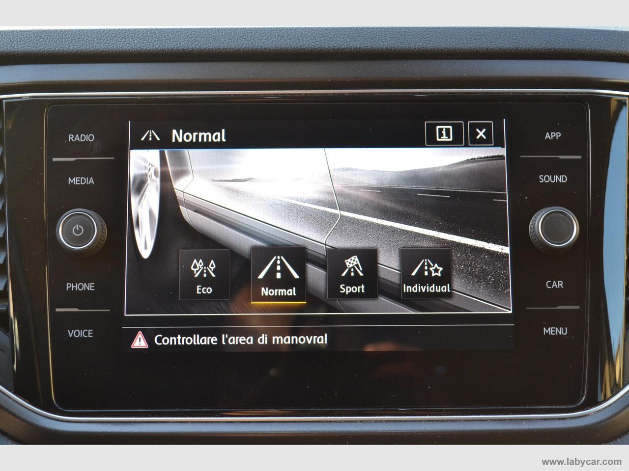 VOLKSWAGEN T-Roc 2.0 TDI 150 DSG 4MOTION Style BMT