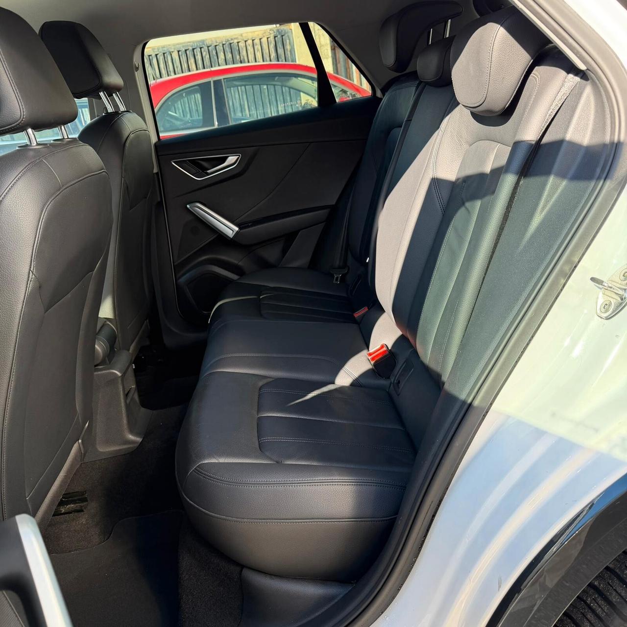 Audi Q2 2.0 TDI quattro S tronic Business