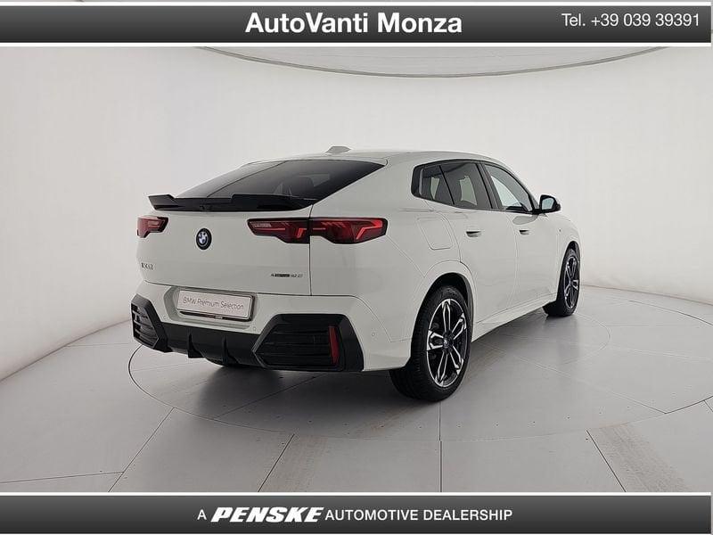 BMW iX2 eDrive 20 M Sport Pro