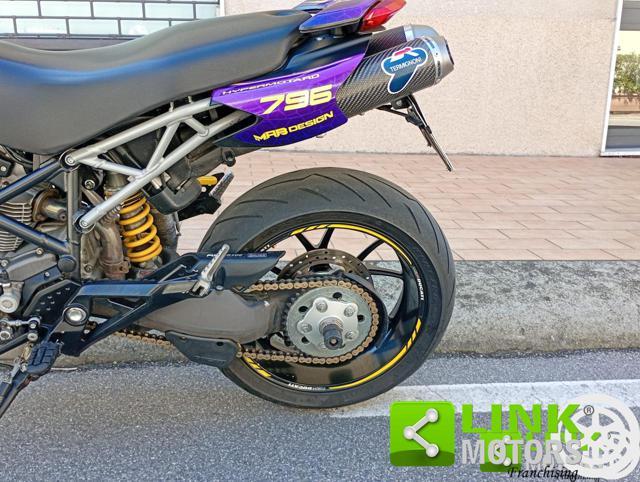 DUCATI Hypermotard 796 2011