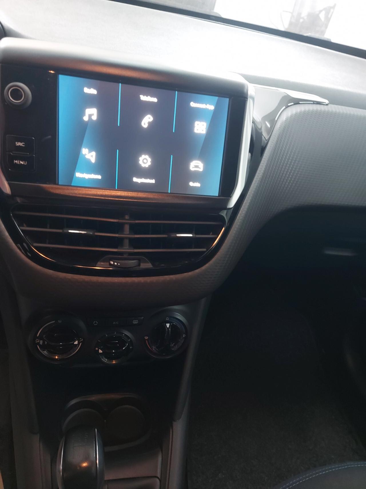 Peugeot 208 1.2benz 2019 GARANZIA TAGLIANDATA