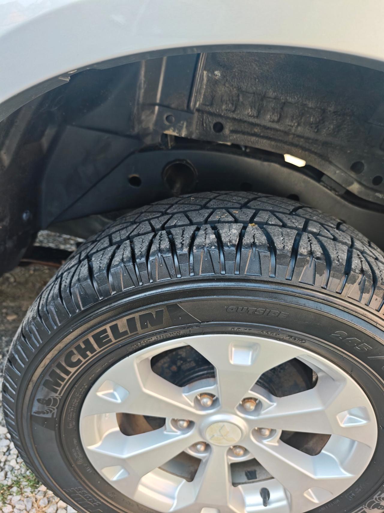 Mitsubishi L200 2.5 180cv 2012