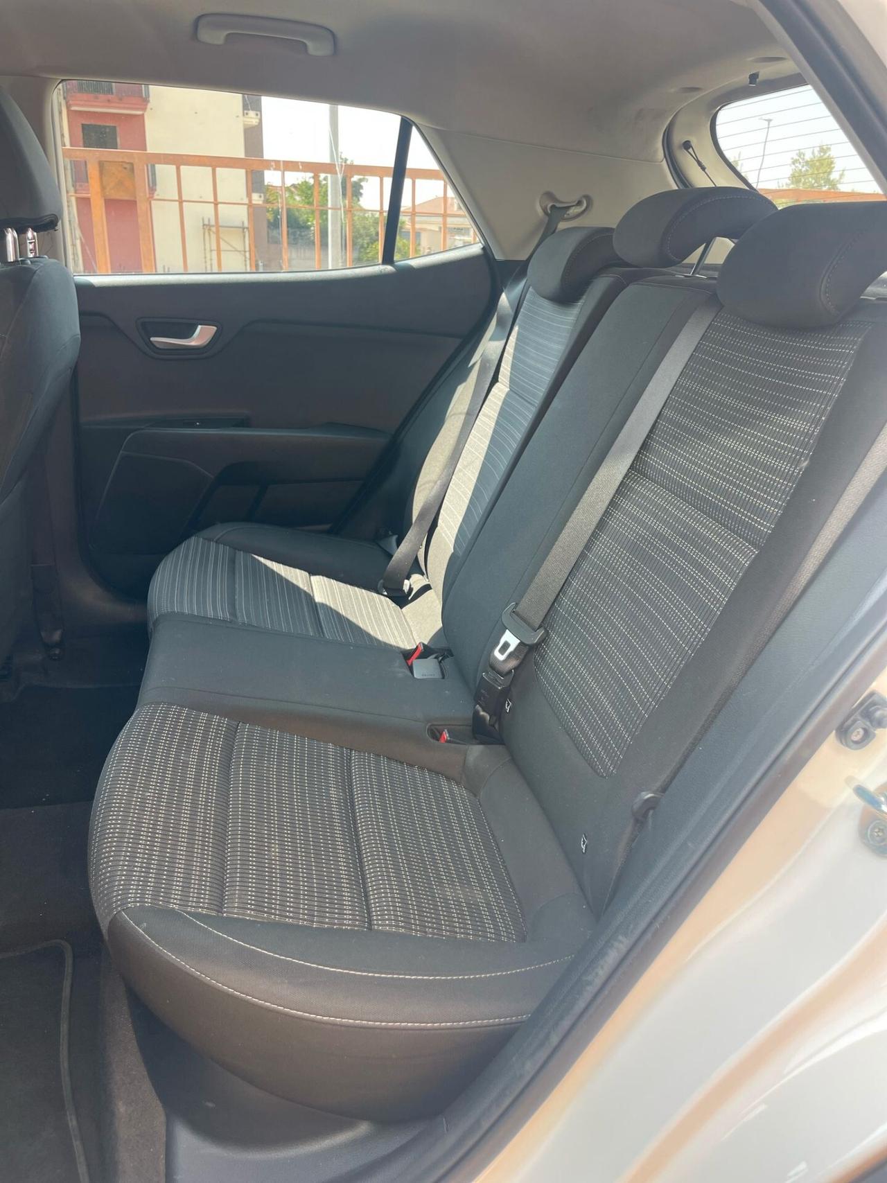 Kia Stonic 1.2 DPI ECO GPL Style