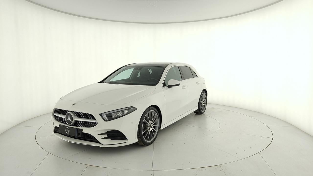 Mercedes-Benz A 180 d Premium auto