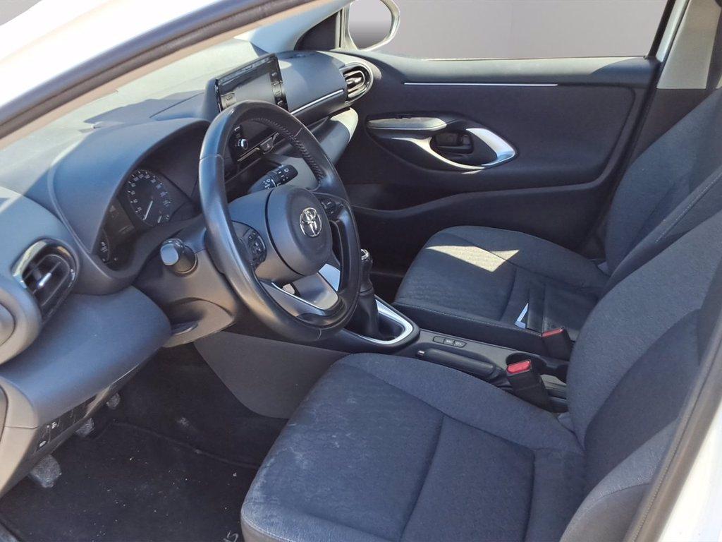 TOYOTA Yaris 1.0 active del 2023