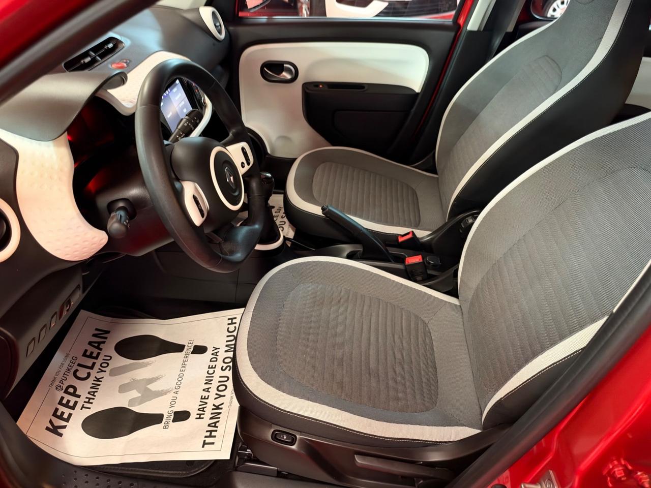 Renault Twingo SCe 65 CV Intens km15000