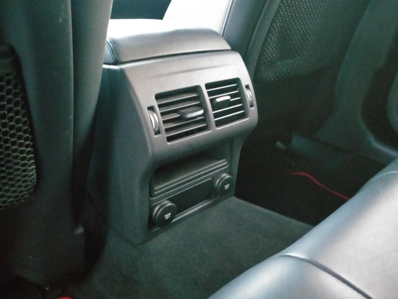 Jaguar XF 2.0D i4 180CV AWD PORTFOLIO MODEL YEAR 2019 MERIDIAN DIGITAL SOUND SYSTEM 380W