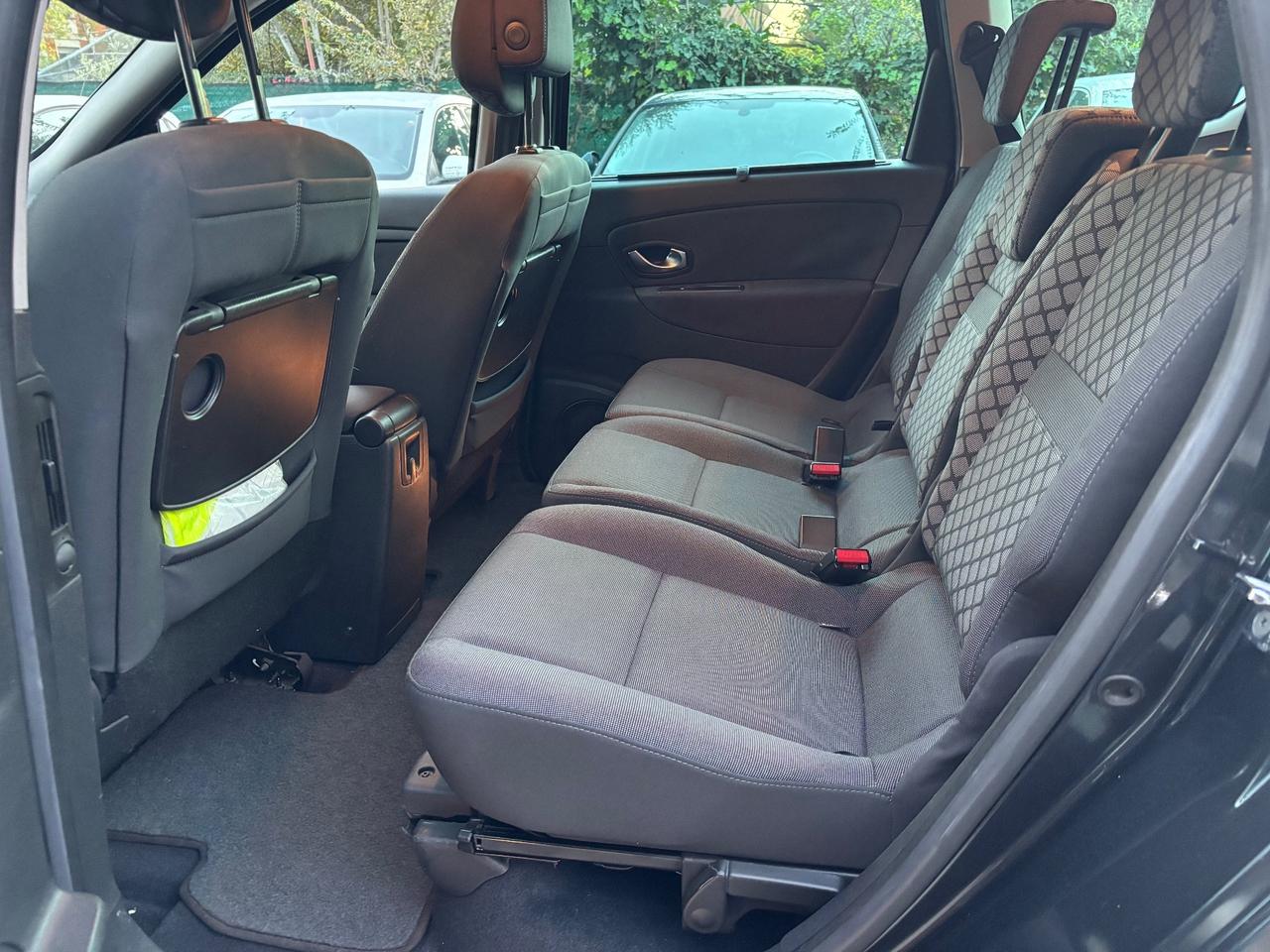 Renault Scenic 1.5 dCi 110CV 7 posti