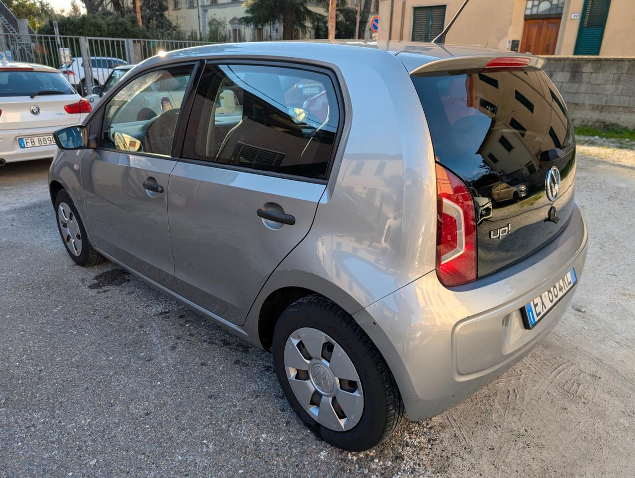 Volkswagen up! 1.0 5p. solo km 56900 OK NEOPATENTATI