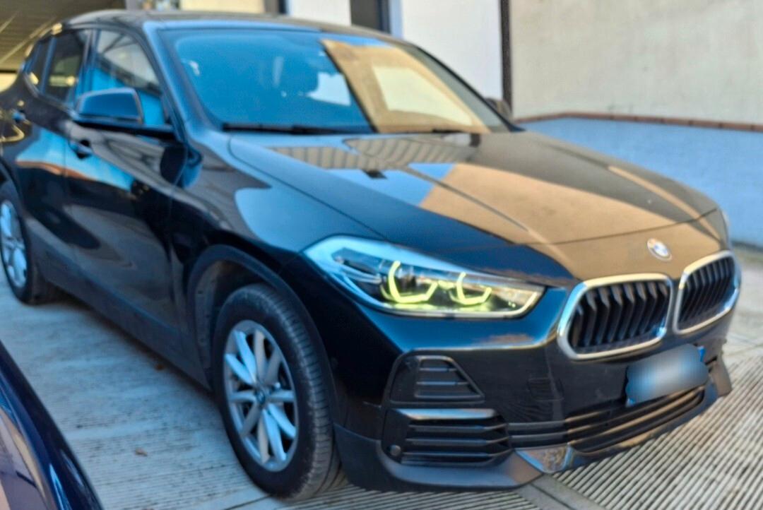 Bmw X2 sDrive18d Business-X automatica