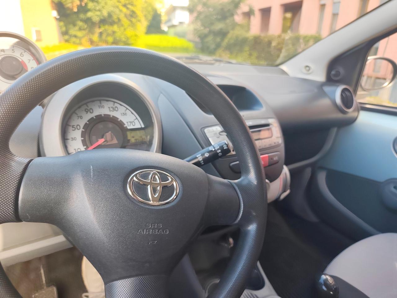 Toyota Aygo 1.0 Benz euro 4 5 porte Sol