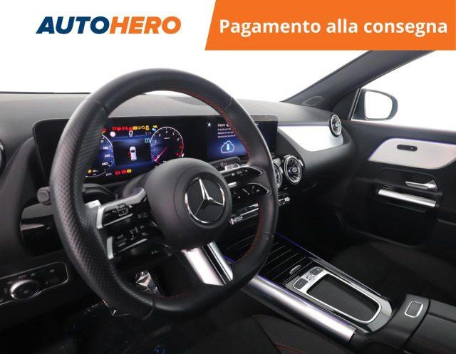 MERCEDES-BENZ GLA 180 Automatic AMG Line Premium