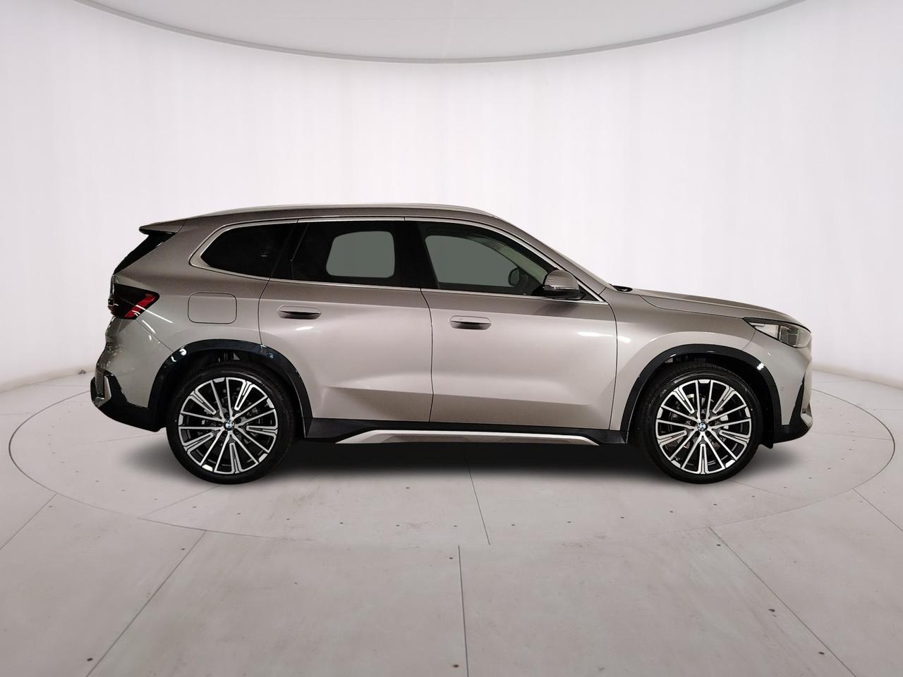 BMW X1 iX1 eDrive20 Pure Edition