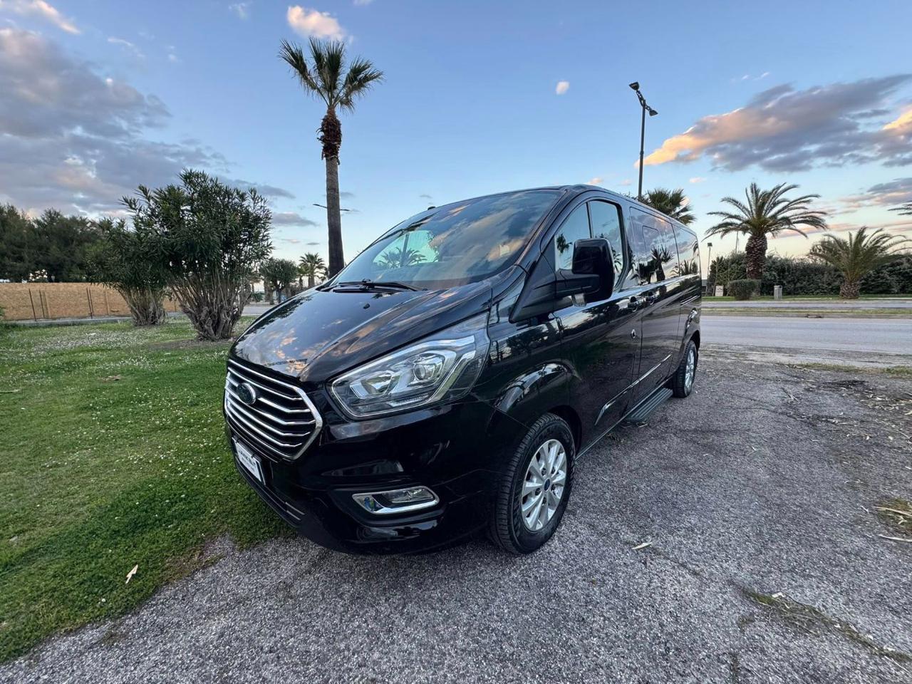 FORD Transit Custom 320 2.0 tdci 170cv Trend combi L2H1 auto E6.2