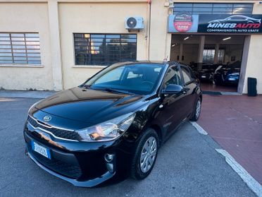 Kia Rio Anno 2017 1.2 Benz/GPL KM 5 PORTE EURO 6