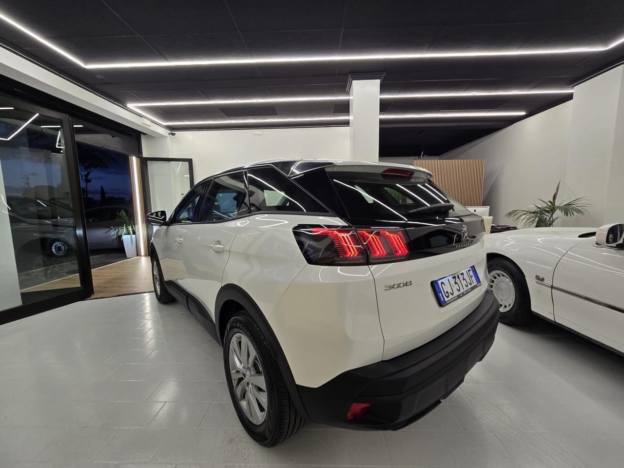 Peugeot 3008 BlueHDi 130 S&S Active Pack