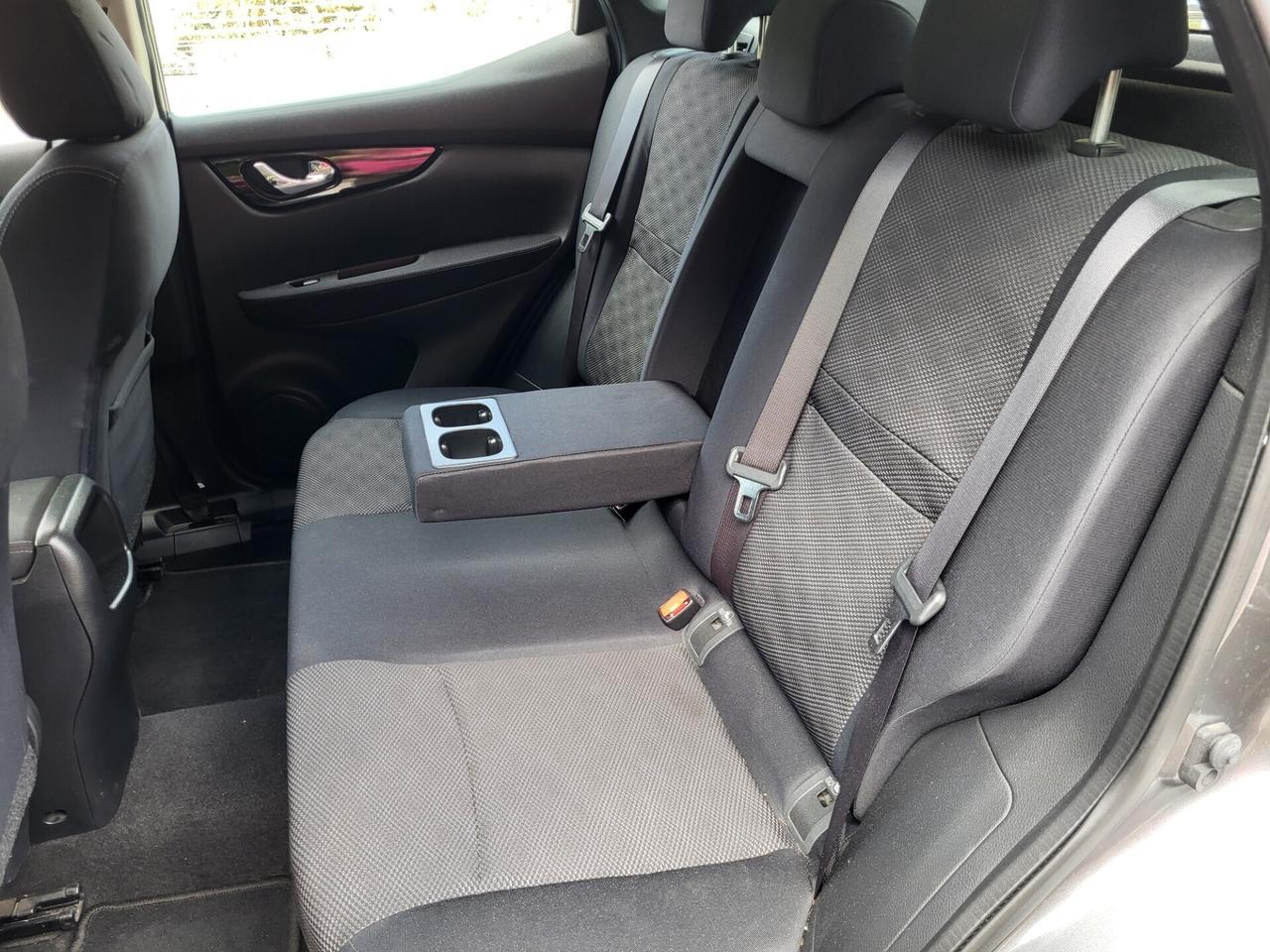 Nissan Qashqai 1,5 dCi-UNICO PROPR-NAVI-TELECAMERA