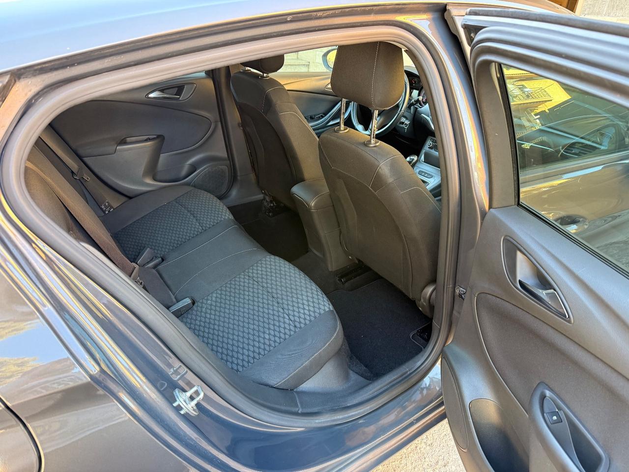 Opel Astra 1.6 CDTi 110CV Start&Stop 5 porte Innovation