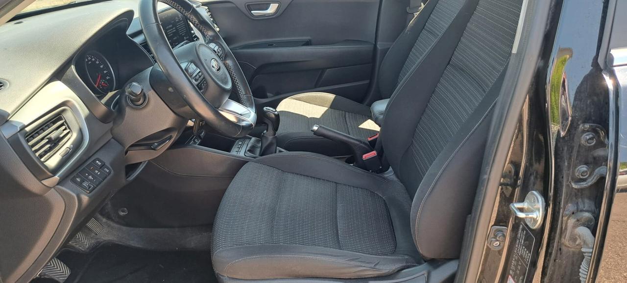 Kia Stonic 1.0 T-GDi 100 CV MHEV iMT Style