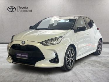 Toyota Yaris Hybrid Style MY22