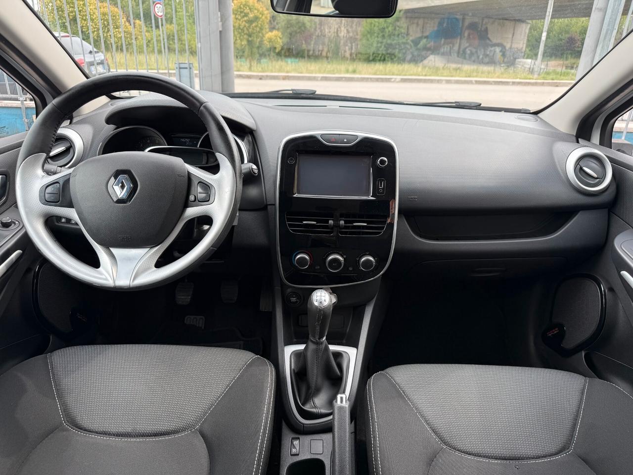 CLIO 1.5 DIESEL 75CV ANNO 2015 146.000KM-UNIPRO