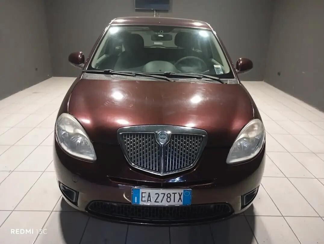 Lancia Ypsilon del 2010 GPL fino al 2030