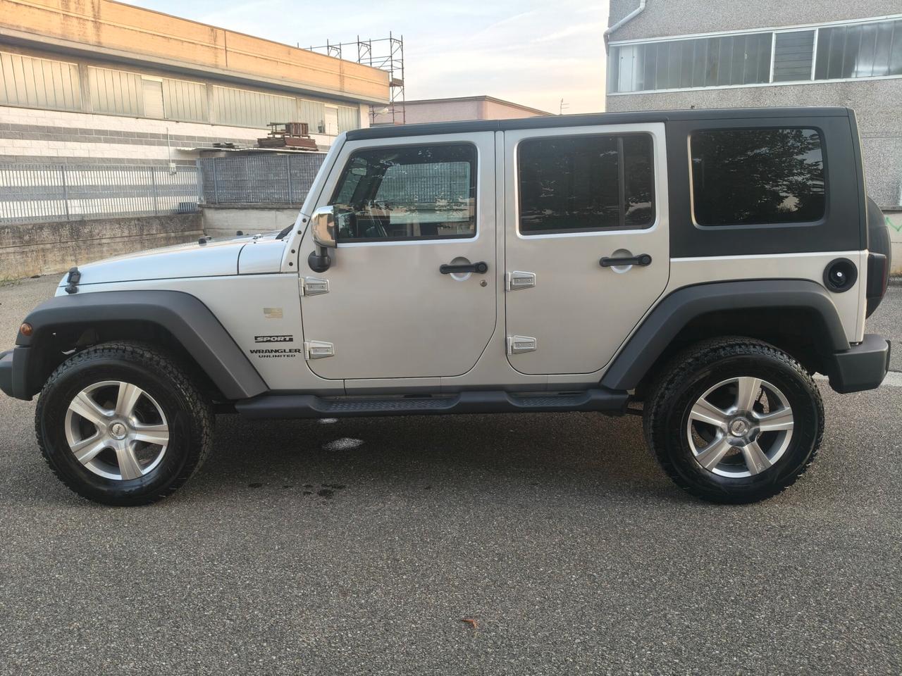 Jeep Wrangler Unlimited 2.8 CRD AUTOMATICO