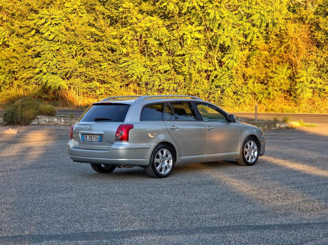 Toyota Avensis 2.0 D-4D Wagon CV-126 E4 Manuale NEO 2009