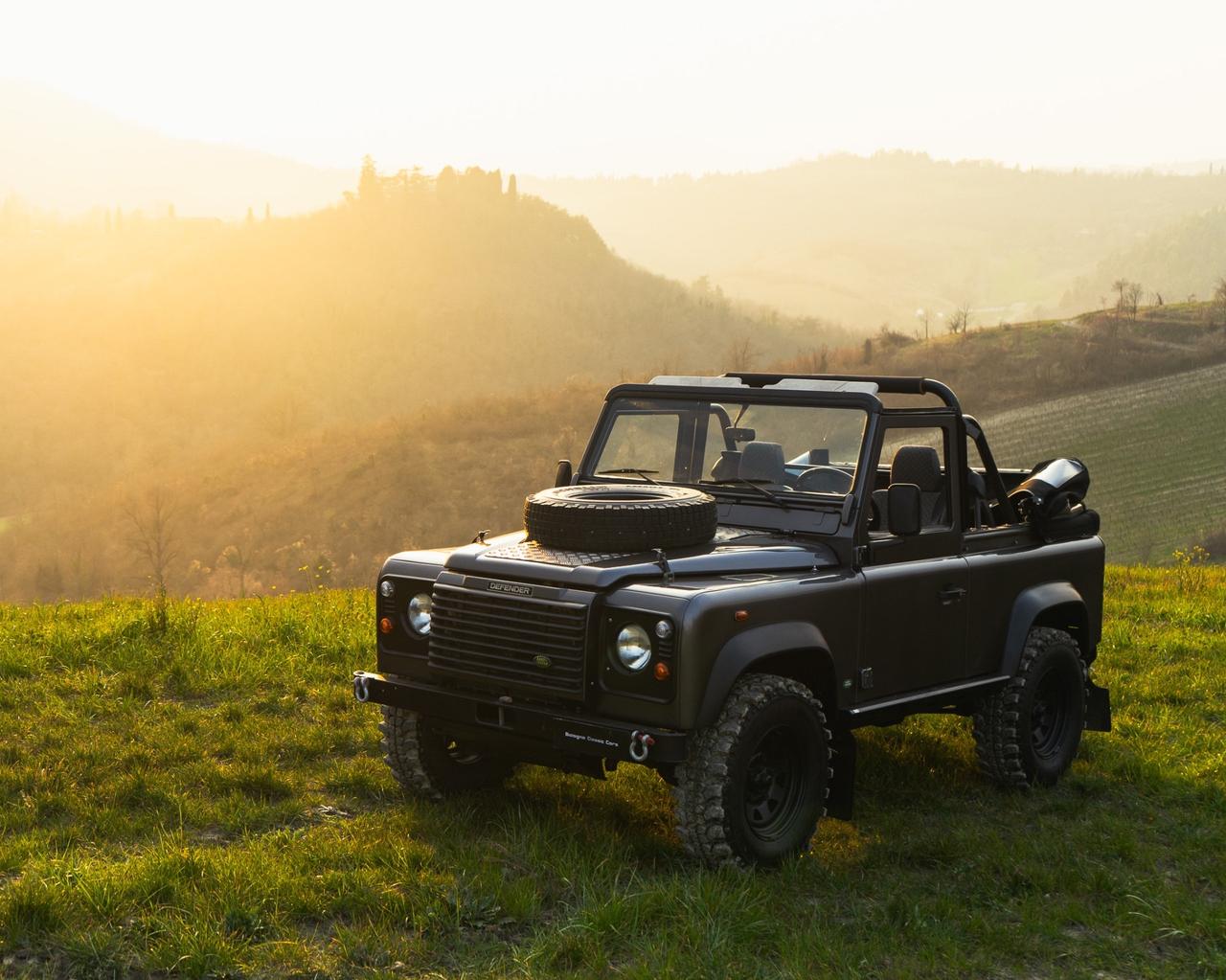 Land Rover Defender Cabriolet Limited Edition 200 Worlwide
