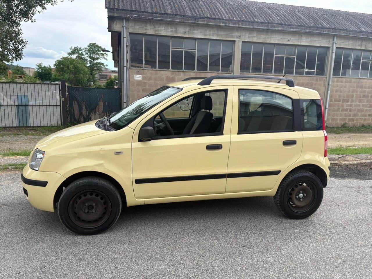 Fiat Panda 1.2 Dynamic natural power 2009 196.000 km