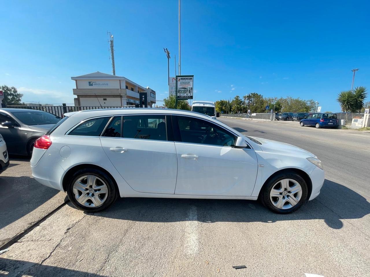 Opel Insignia 2.0 CDTI Sports Tourer Cosmo