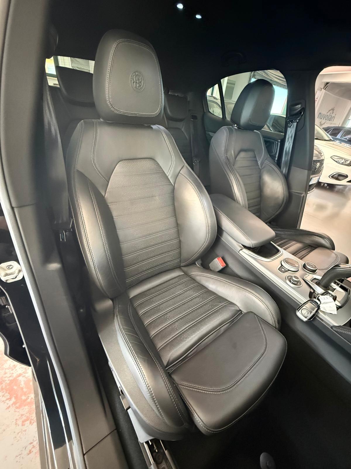 Alfa Romeo Stelvio 2.2c.c 210 CV AT8 Q4 Veloce