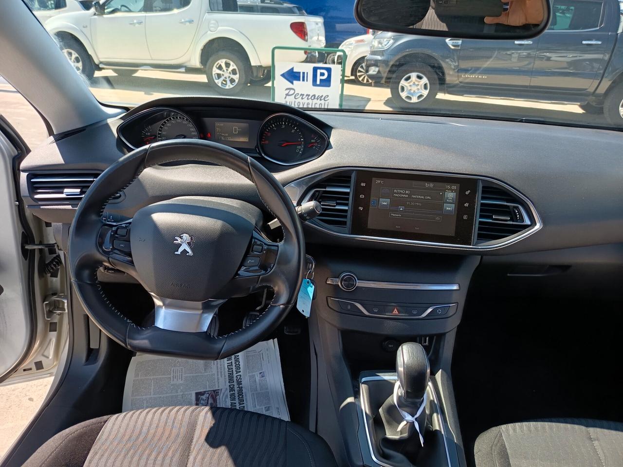 Peugeot 308 BlueHDi 100 S&S Active