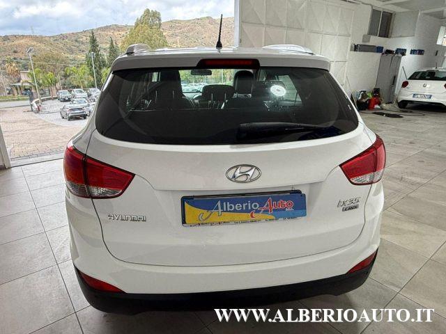 HYUNDAI iX35 1.7 CRDi 2WD Xpossible