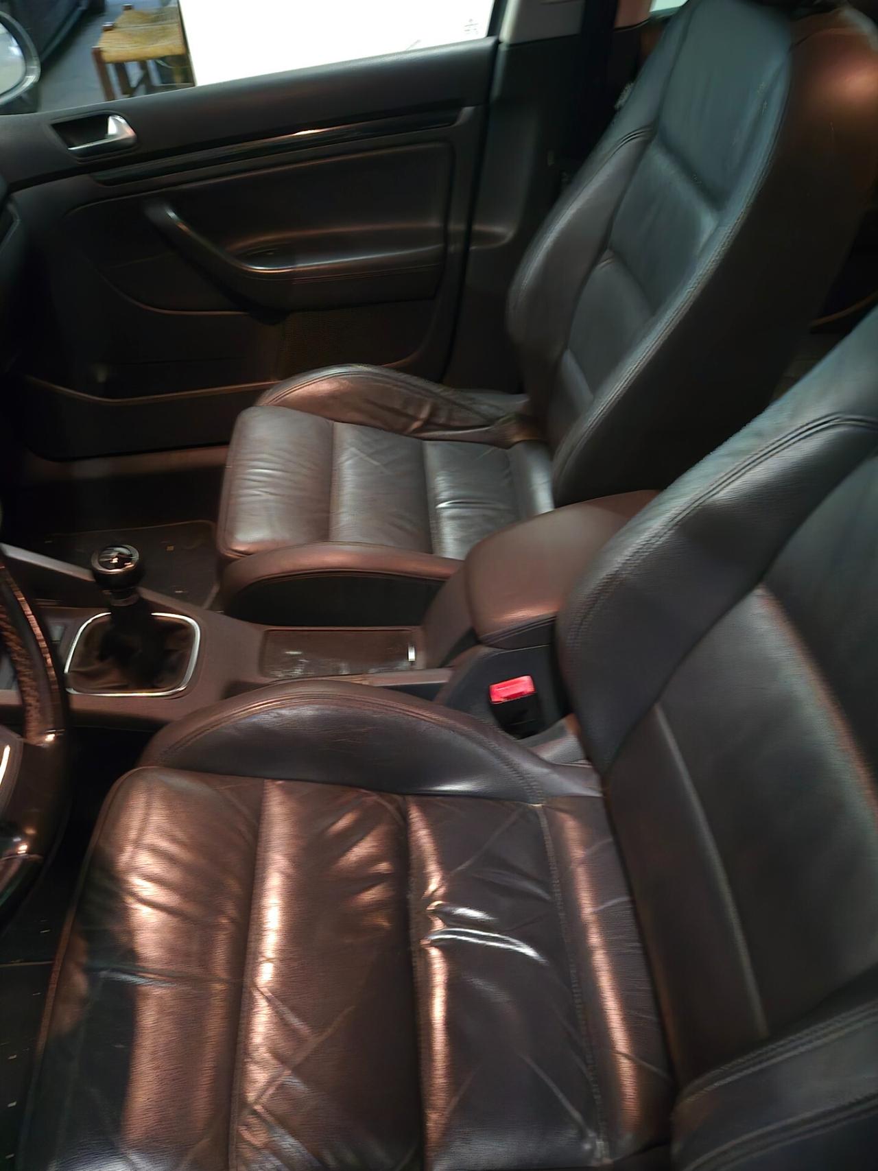 Volkswagen Golf 1.9 TDI DPF 5p. GT Sport
