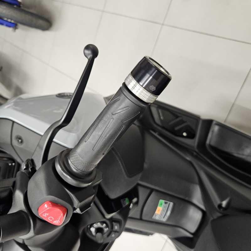 Yamaha X-Max 300 Tech Max - 2025
